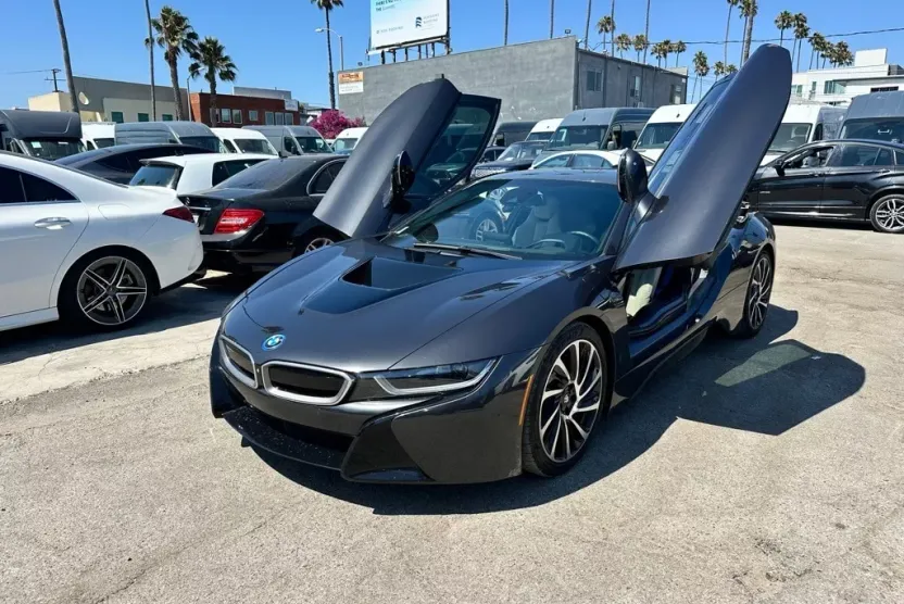 2014 Bmw i8 photo 1