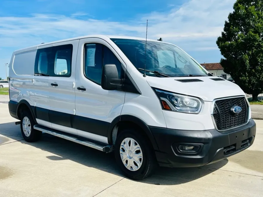 2023 Ford Transit photo 1
