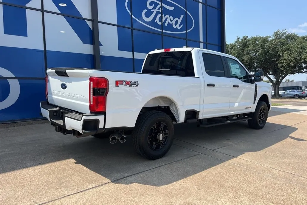 2026 Ford F-250 photo 1