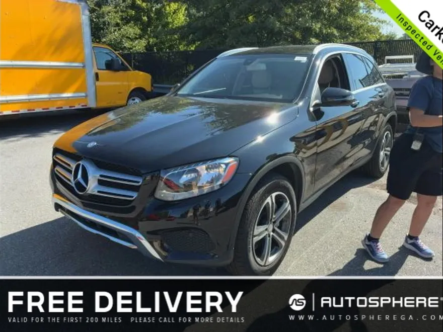 2016 Mercedes Benz GLC 300 photo 1