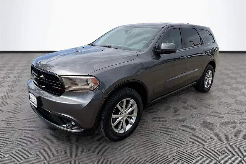 2017 Dodge Durango SXT photo 1