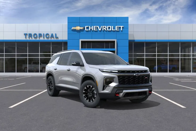 2026 Chevrolet Traverse Z71 photo 1
