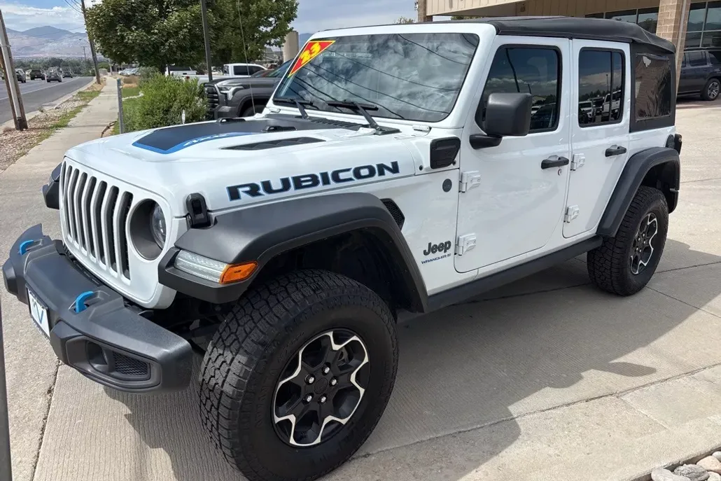 2023 Jeep Wrangler Rubicon 4xe photo 1