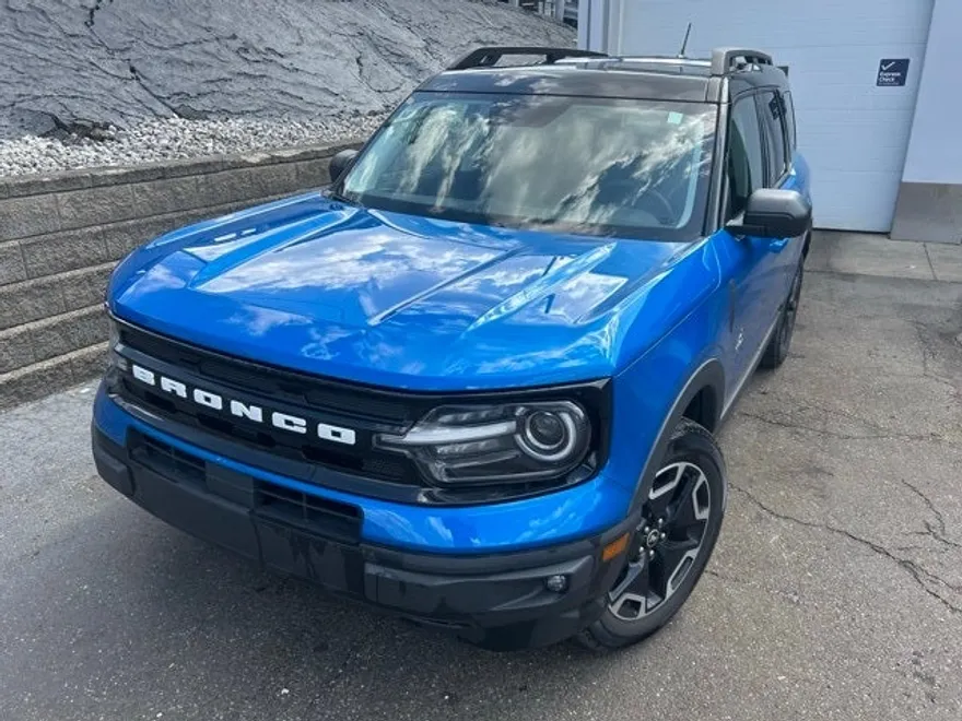 2022 Ford Bronco Sport Outer Banks photo 1