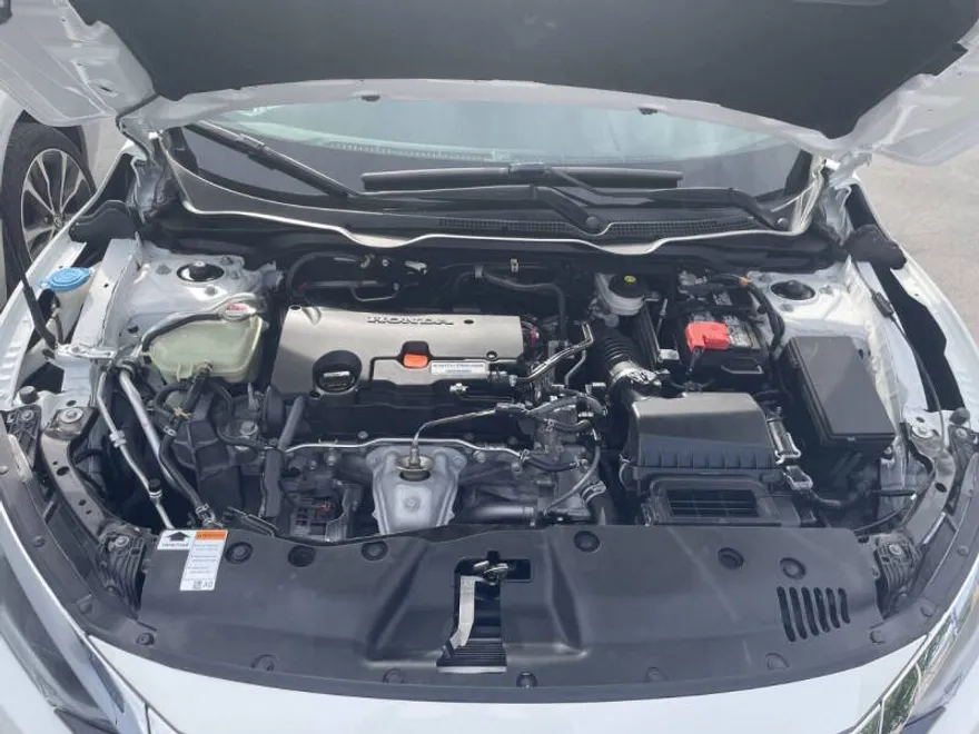 2016 Honda Civic LX photo 1