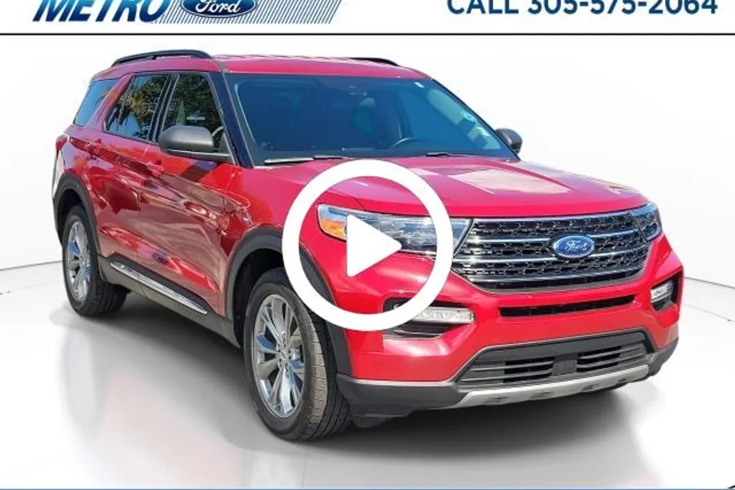 2020 Ford Explorer XLT photo 1