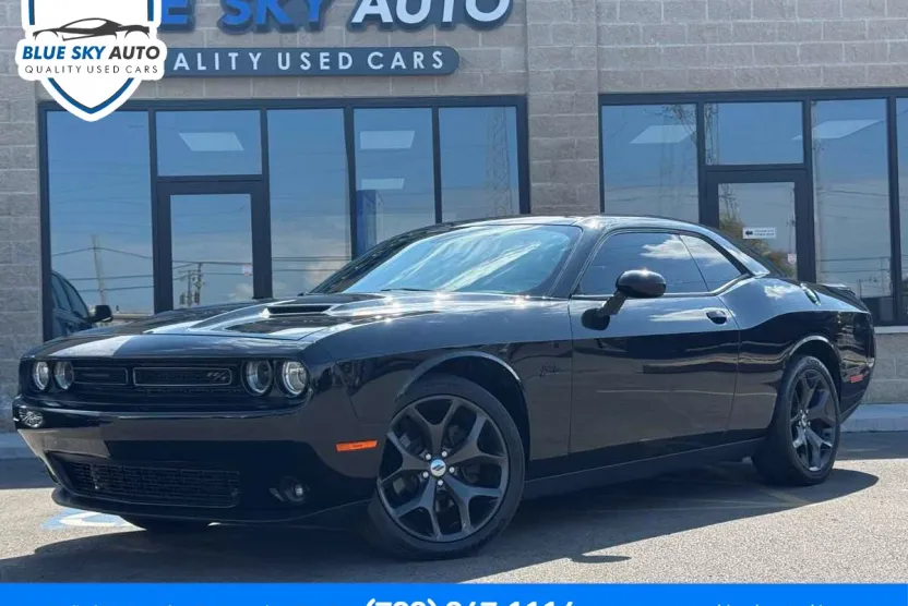 2018 Dodge Challenger R/T Plus photo 1