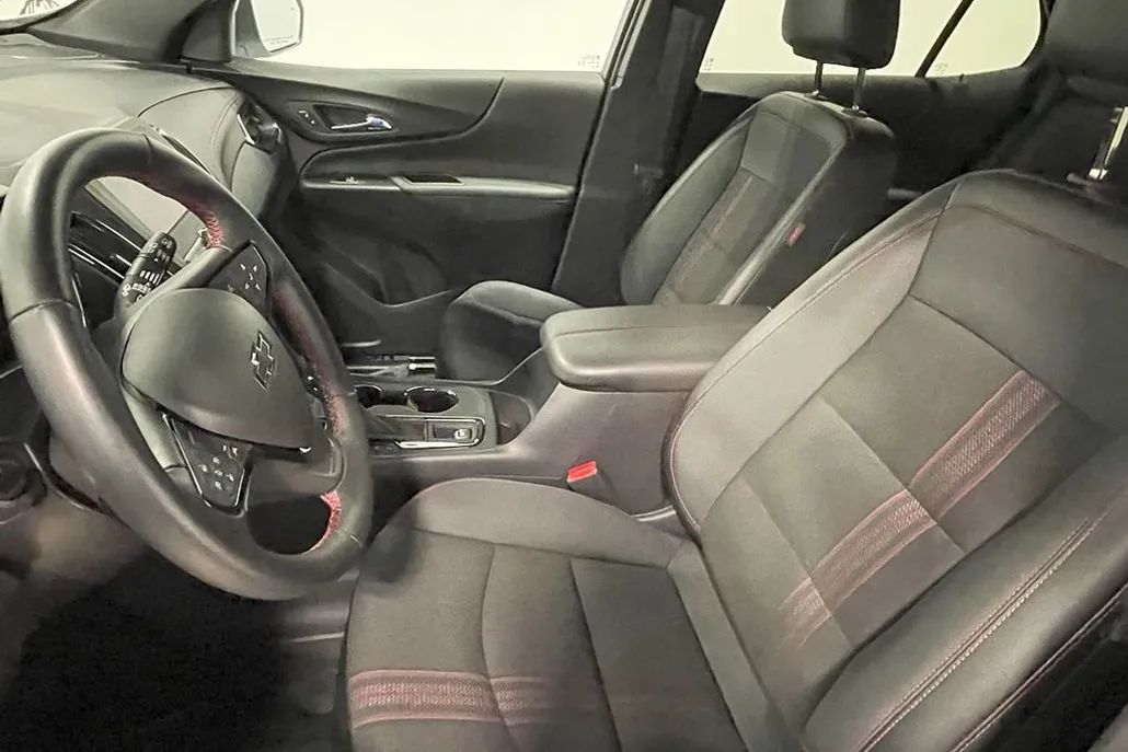 2024 Chevrolet Equinox RS photo 1
