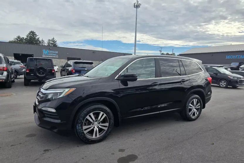 2016 Honda Pilot photo 1