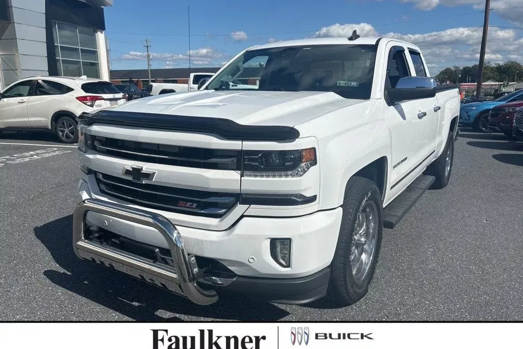 2016 Chevrolet Silverado 1500 LTZ photo 1