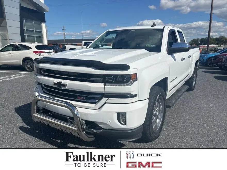 2016 Chevrolet Silverado 1500 LTZ photo 1
