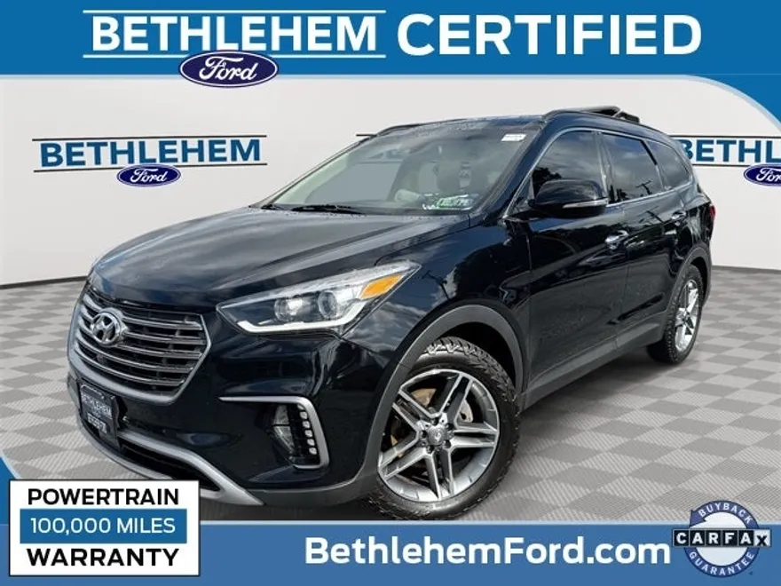 2018 Hyundai Santa Fe SE Ultimate photo 1