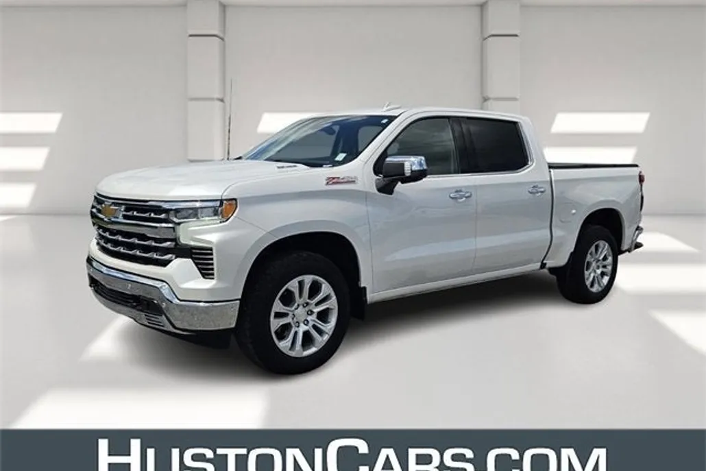 2023 Chevrolet Silverado 1500 LTZ photo 1