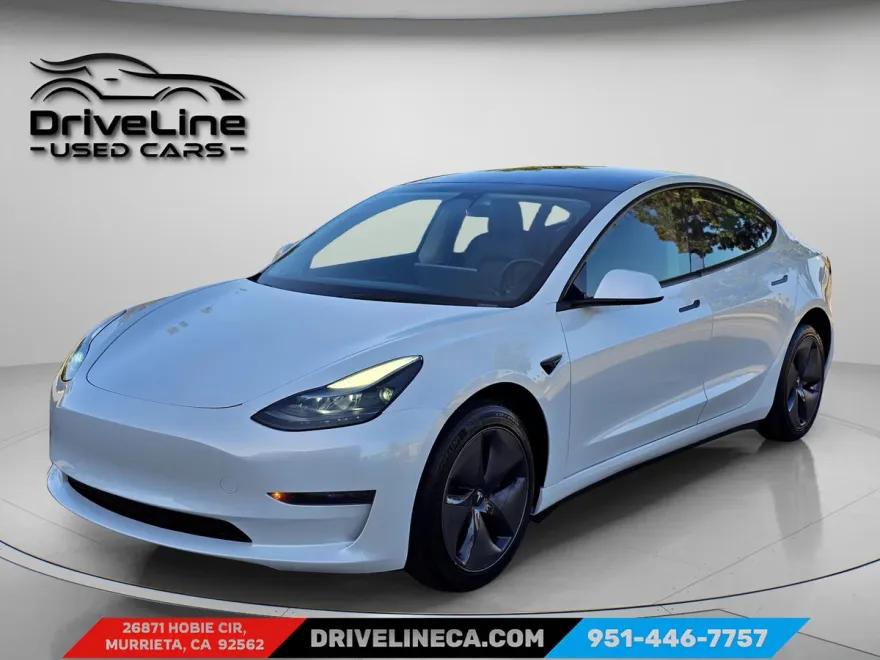2023 Tesla Model 3 photo 1