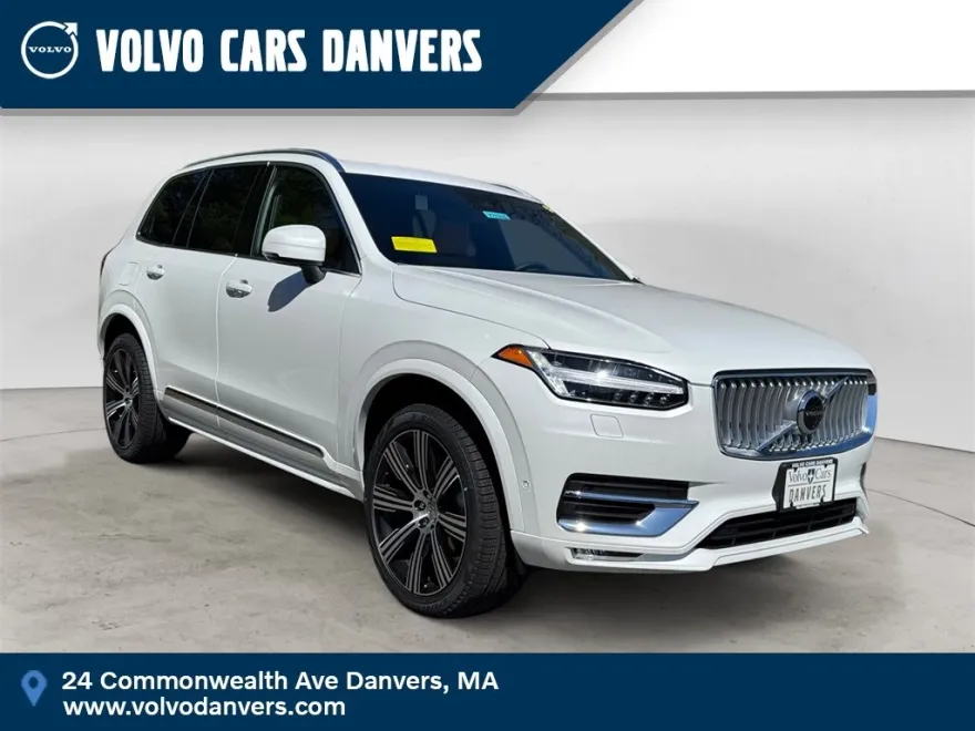 2025 Volvo XC90 photo 1