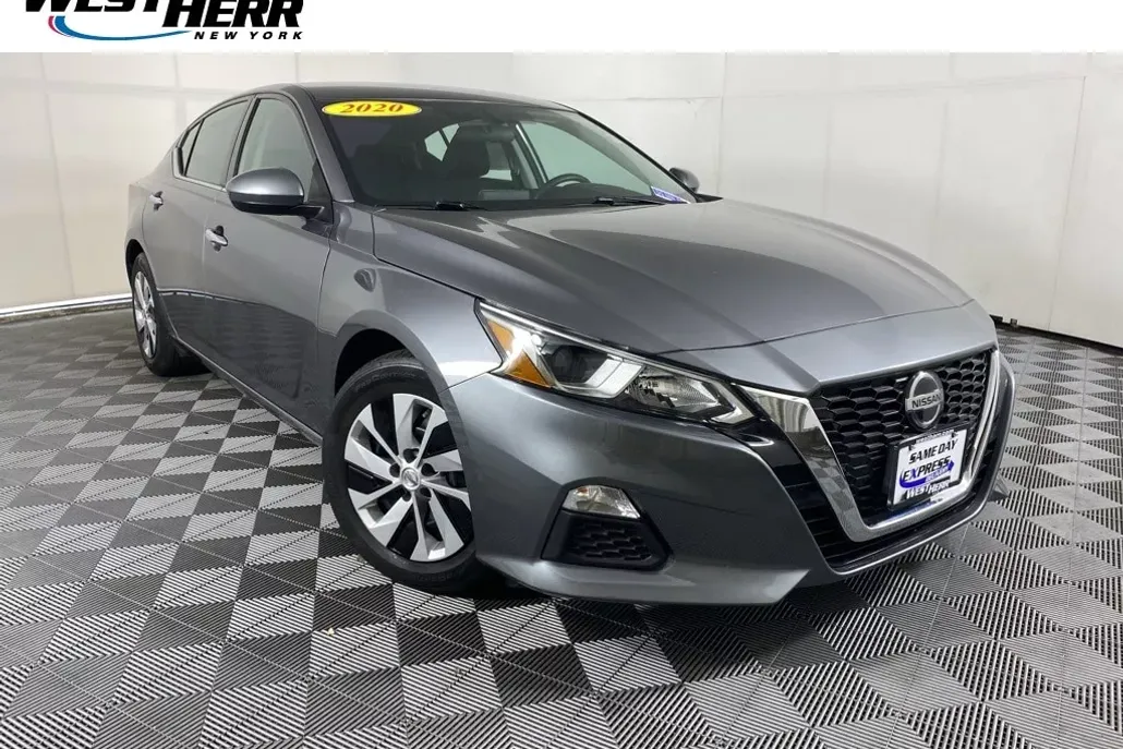 2020 Nissan Altima 2.5 S photo 1
