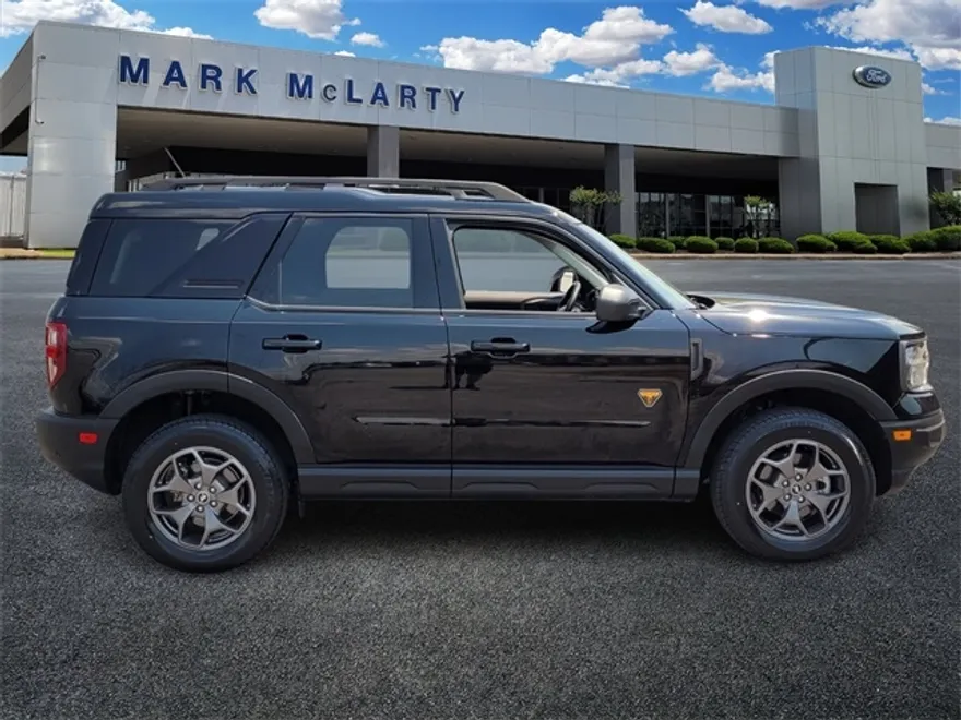 2024 Ford Bronco Sport Badlands photo 1
