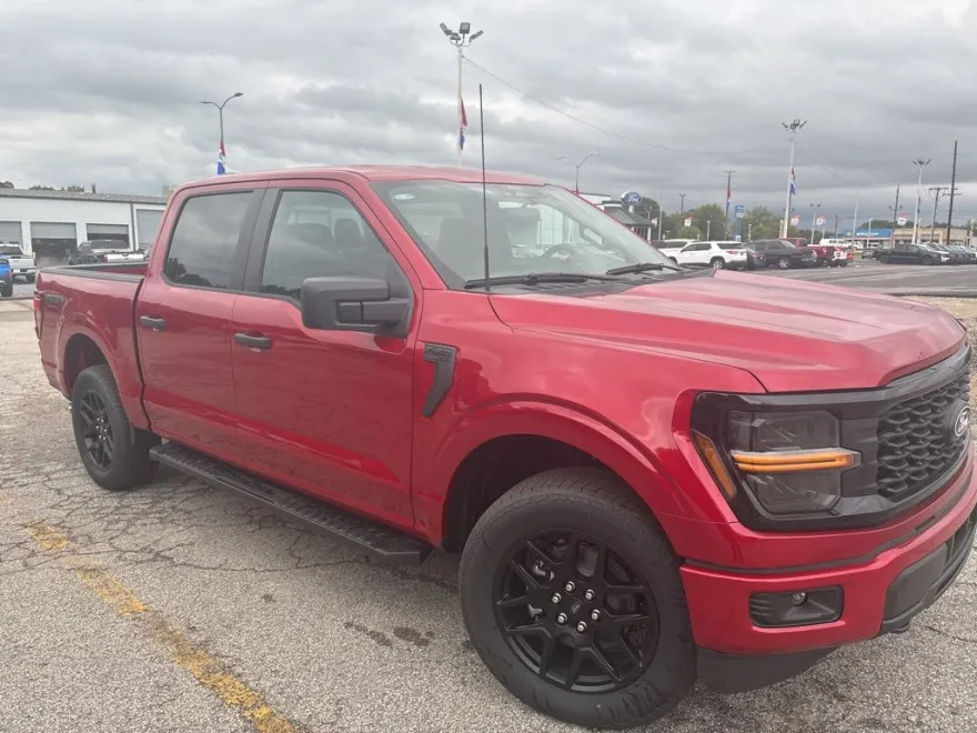 2025 Ford F-150 STX photo 1