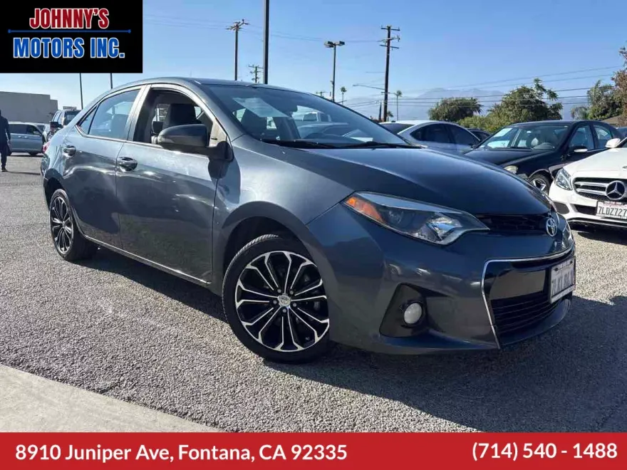 2015 Toyota Corolla S photo 1