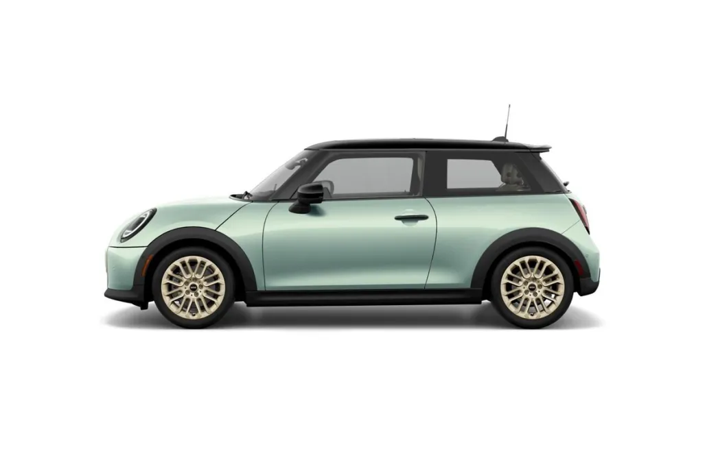 2026 Mini Cooper Hardtop S photo 1