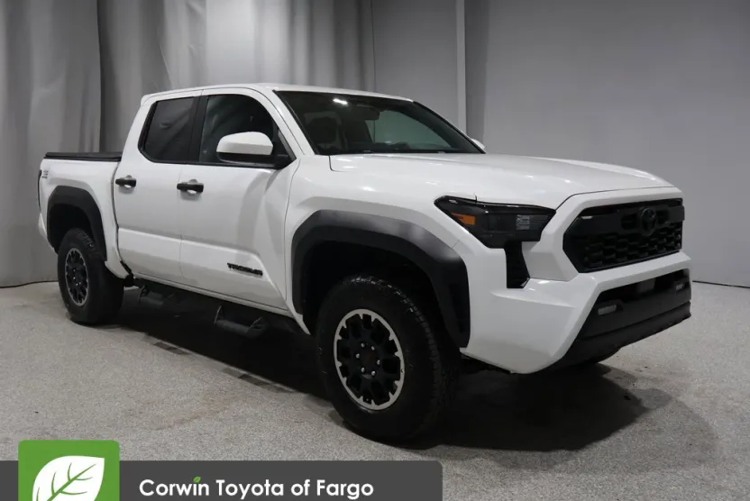 2024 Toyota Tacoma TRD Off-Road photo 1