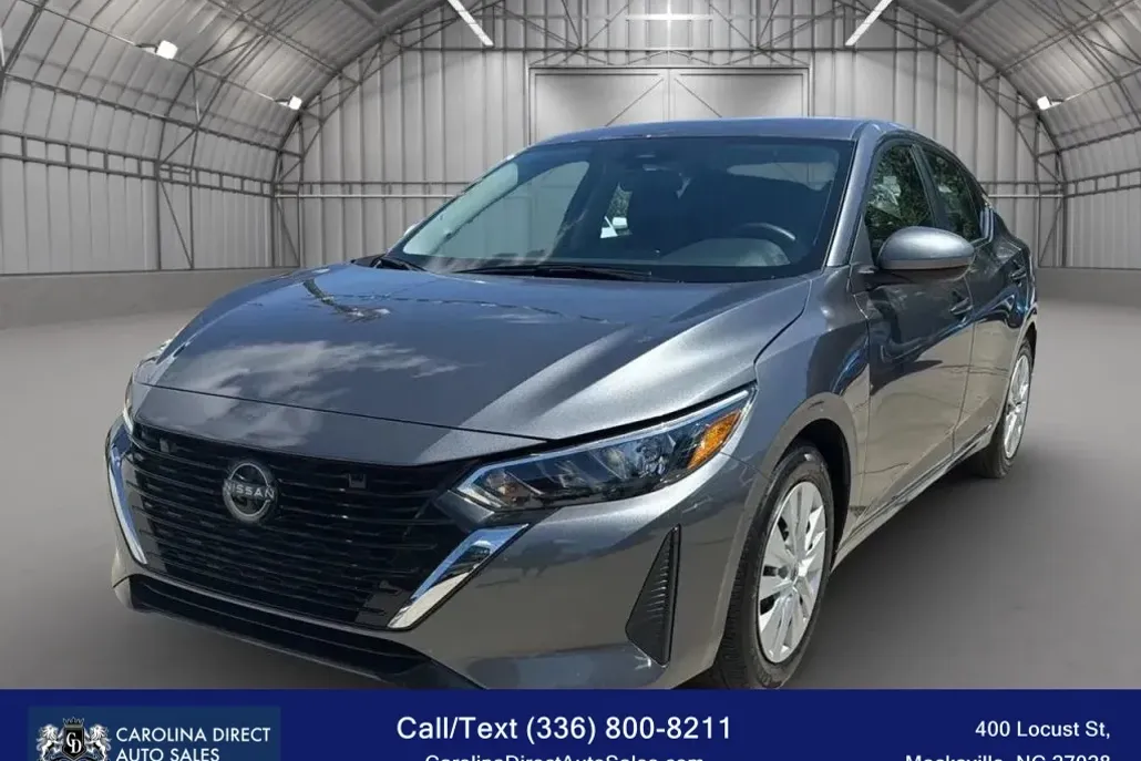 2025 Nissan Sentra S photo 1