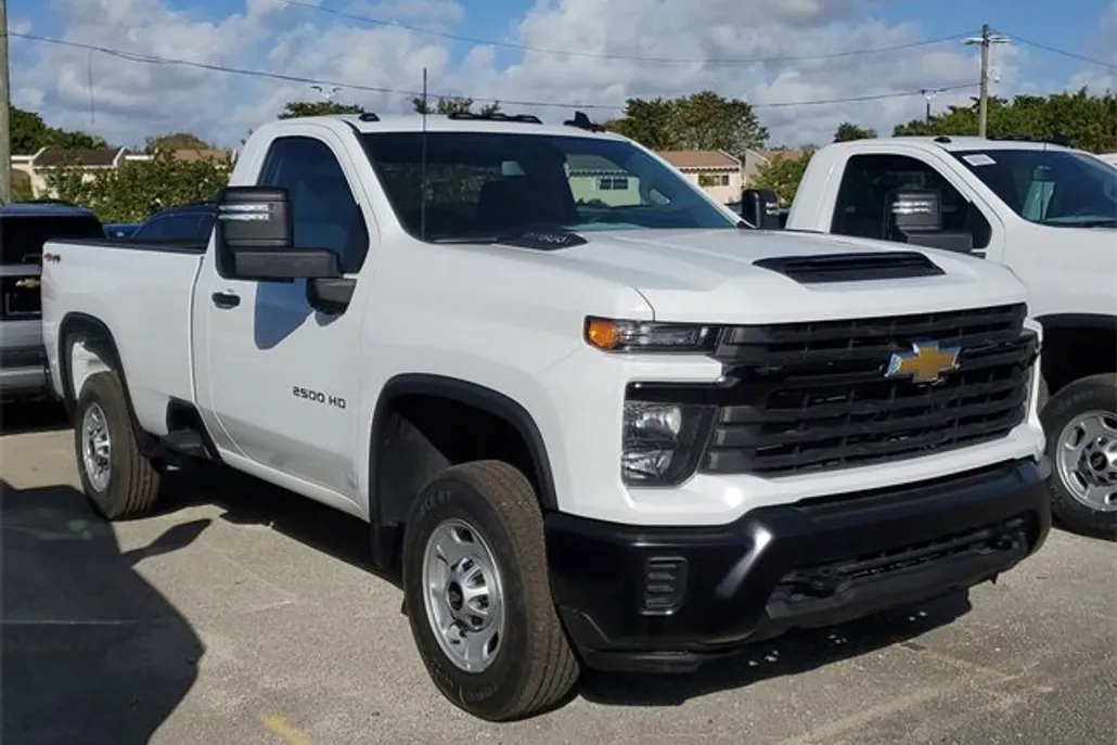 2025 Chevrolet Silverado 2500HD photo 1