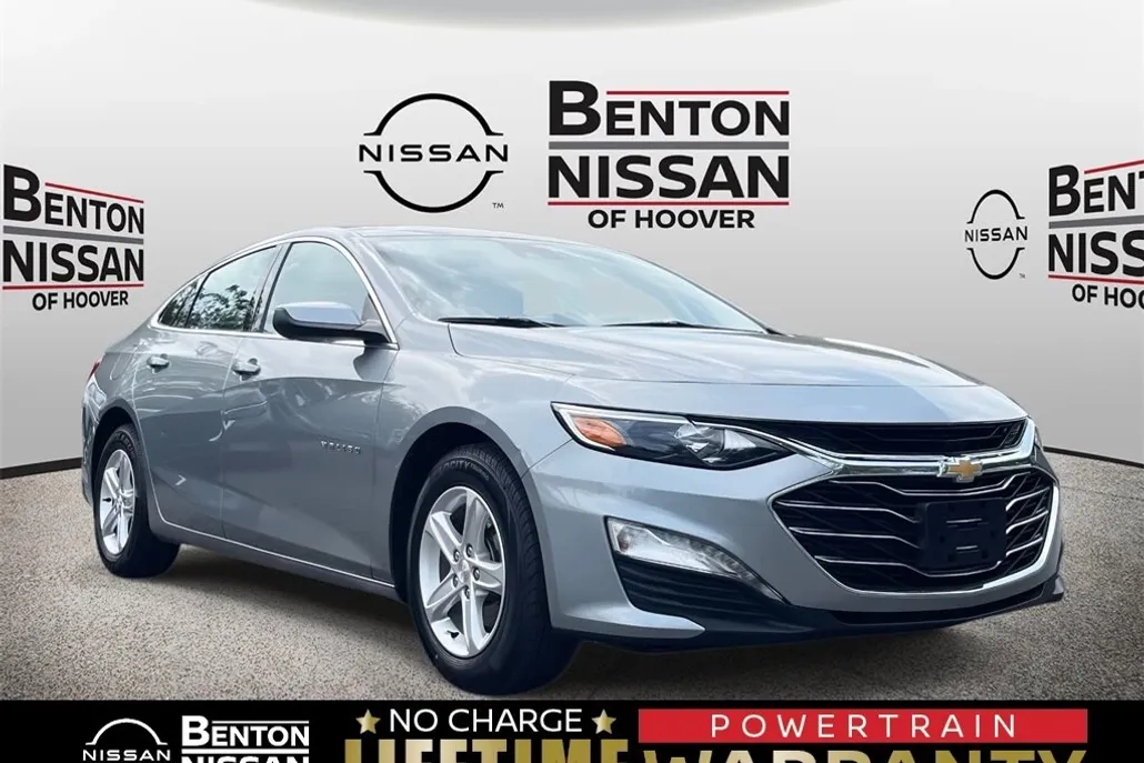 2024 Chevrolet Malibu 1LT photo 1