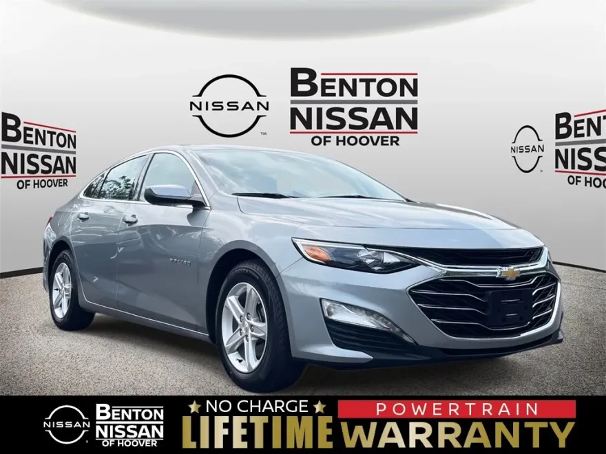 2024 Chevrolet Malibu 1LT photo 1
