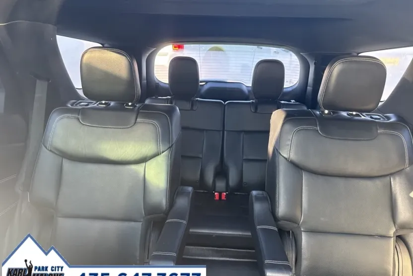 2020 Ford Explorer ST photo 1