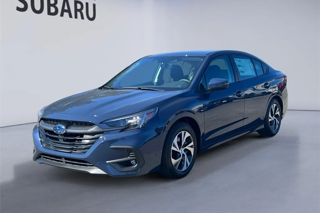 2025 Subaru Legacy Premium photo 1