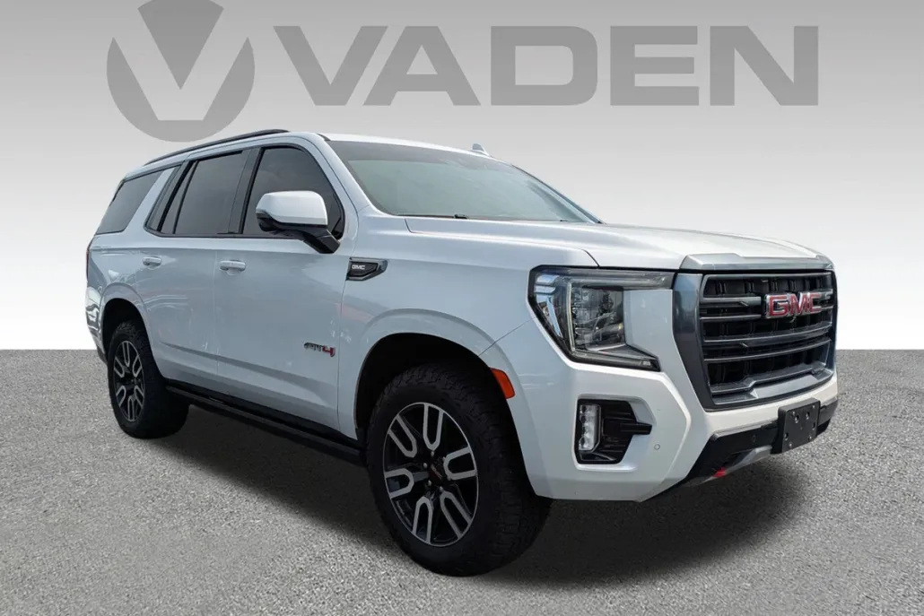 2022 Gmc Yukon AT4 photo 1
