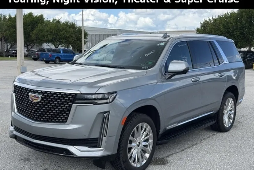 2024 Cadillac Escalade Premium Luxury photo 1