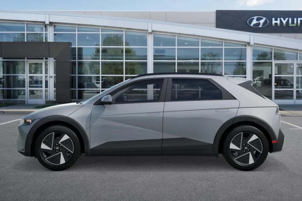 2025 Hyundai Ioniq 5 SEL photo 1