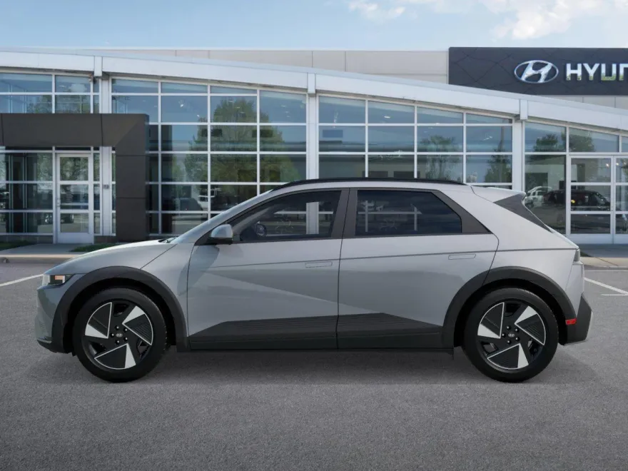 2025 Hyundai Ioniq 5 SEL photo 1