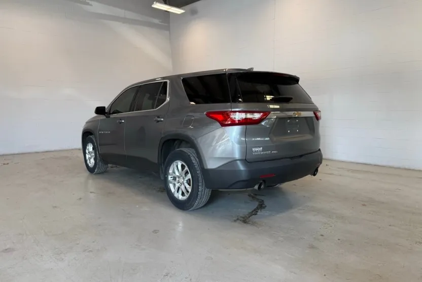 2018 Chevrolet Traverse 1LS photo 1