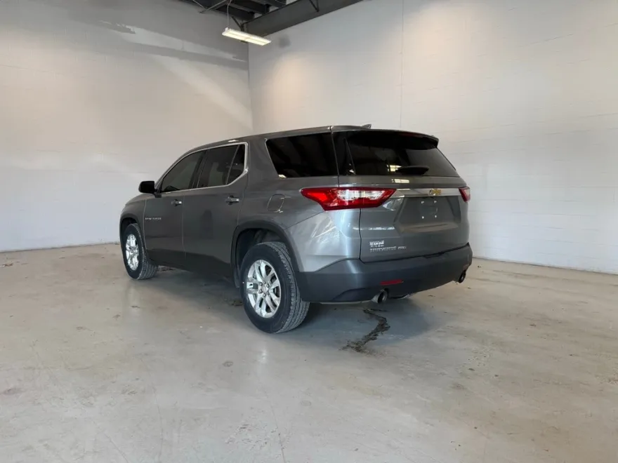 2018 Chevrolet Traverse 1LS photo 1
