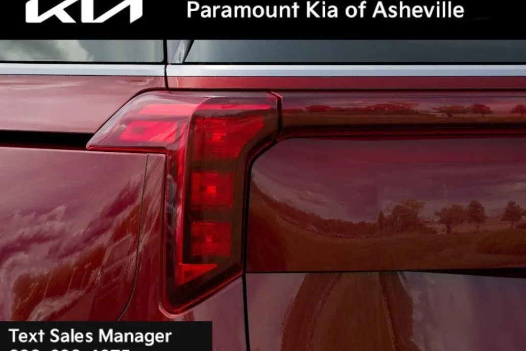 2026 Kia Carnival SX photo 1