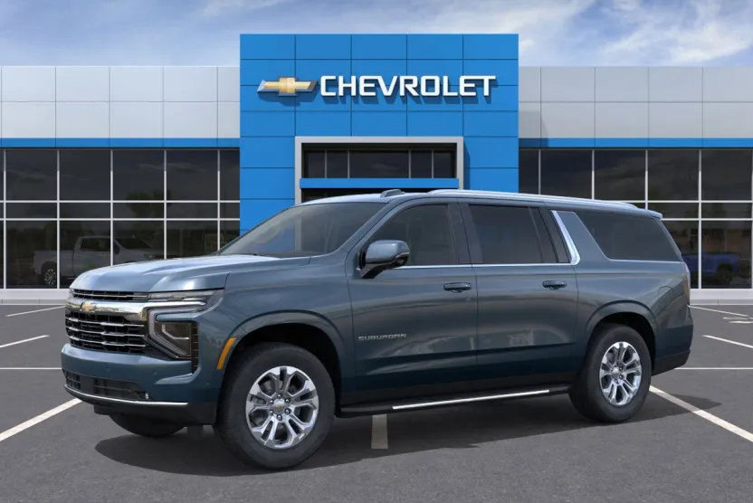 2026 Chevrolet Suburban LT photo 1