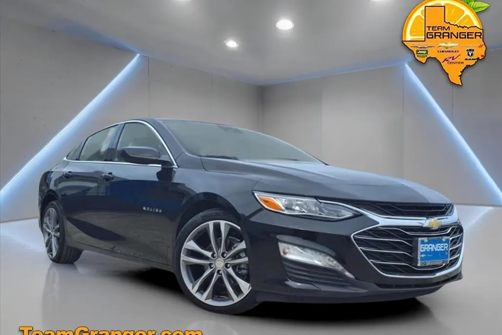 2023 Chevrolet Malibu 2LT photo 1