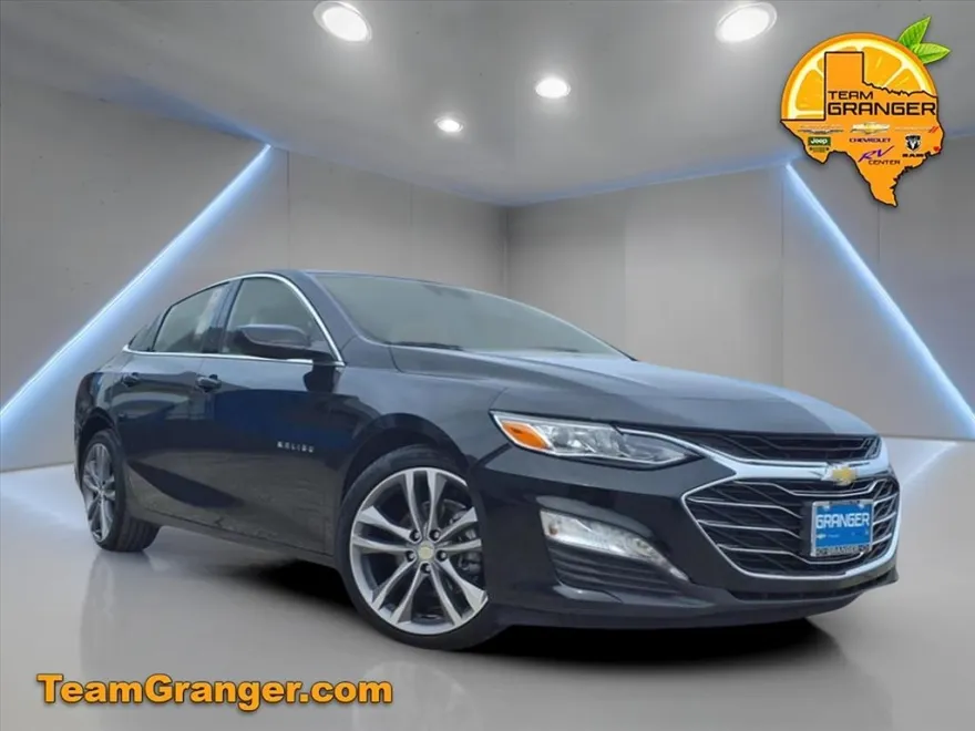 2023 Chevrolet Malibu 2LT photo 1
