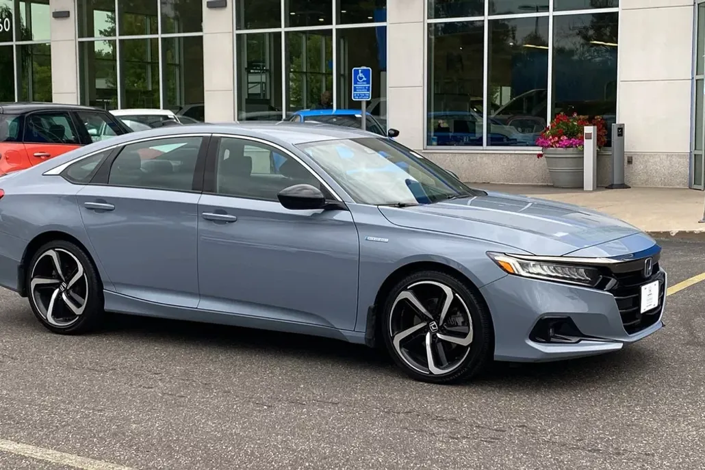 2022 Honda Accord Hybrid Sport photo 1
