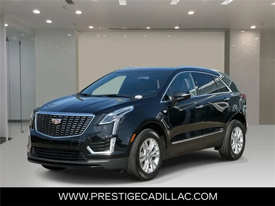 2023 Cadillac XT5 Luxury photo 1