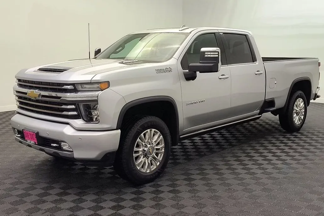 2021 Chevrolet Silverado 3500HD High Country photo 1