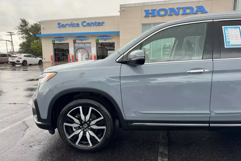2022 Honda Pilot Elite photo 1
