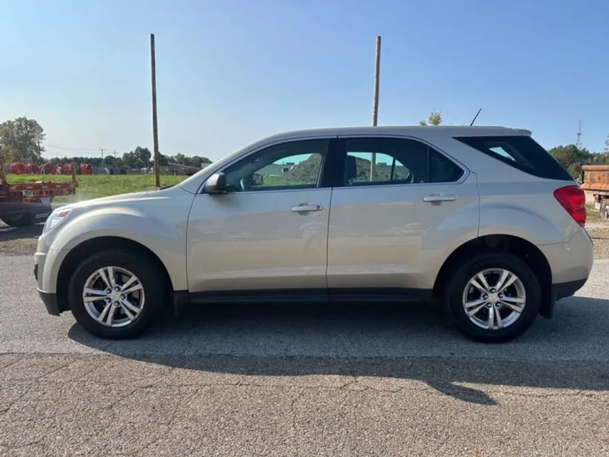 2014 Chevrolet Equinox LS photo 1
