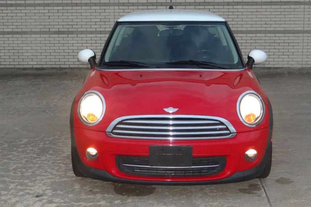2012 Mini Cooper Hardtop 2 Door Coupe photo 1