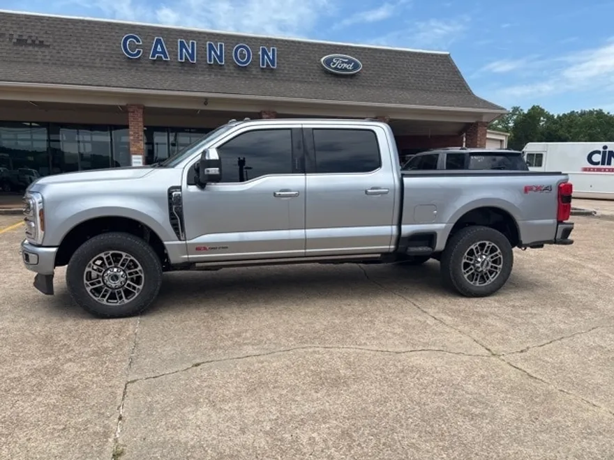 2024 Ford F-350 Limited photo 1