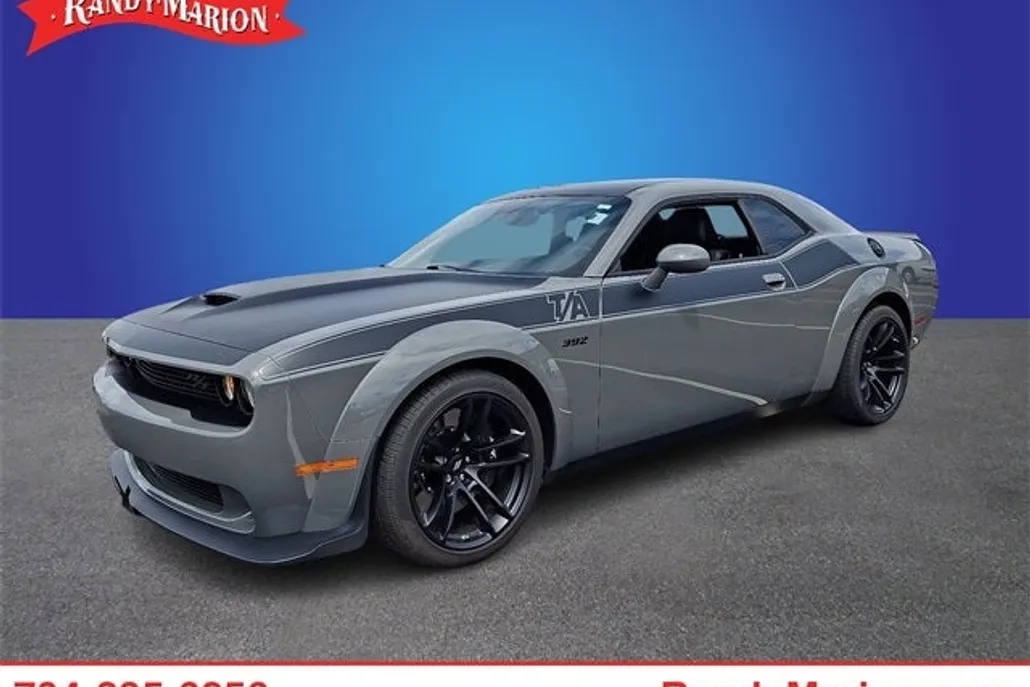 2023 Dodge Challenger R/T Scat Pack Widebody photo 1