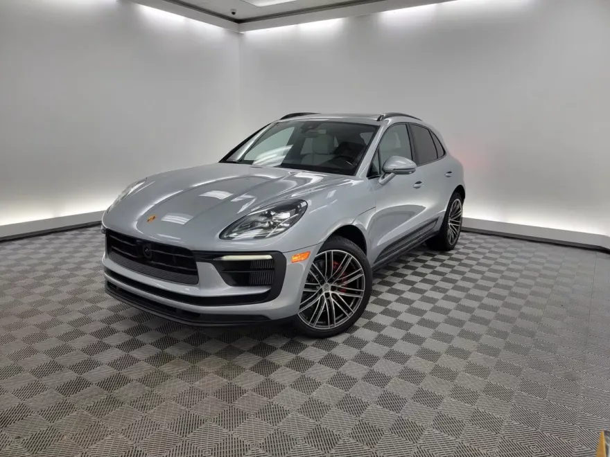 2025 Porsche Macan S photo 1